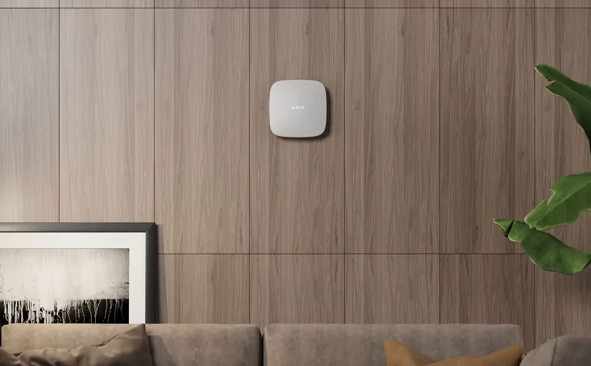 Alarme Ajax : Hub 2 ou Hub 2 Plus, le comparatif